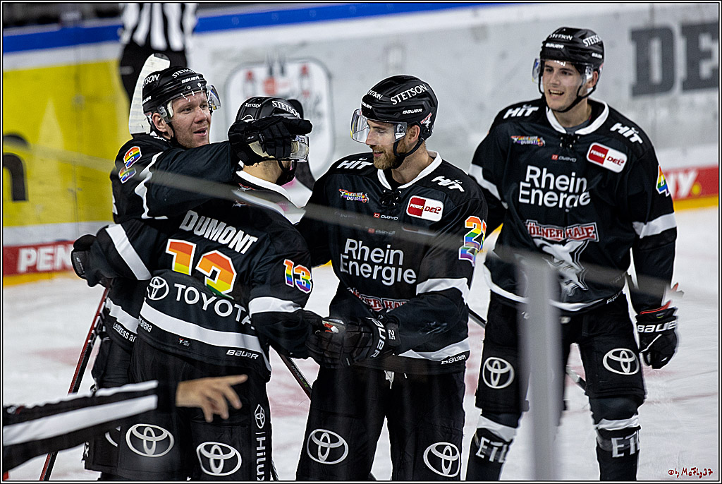 PENNY DEL;  Koelner Haie - Augsburger Panther; Koeln, 19.09.2021